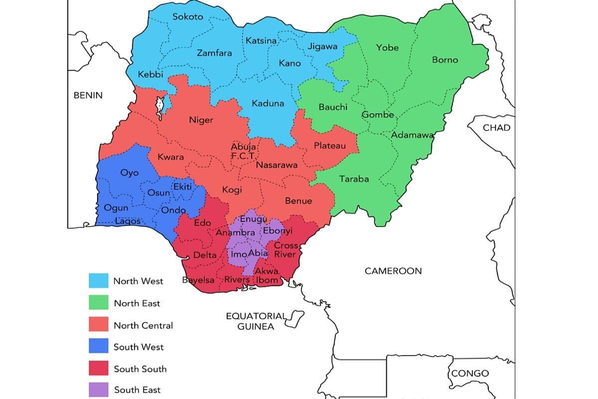 karta Nigeriji, sa naznakom geopolitičke zone